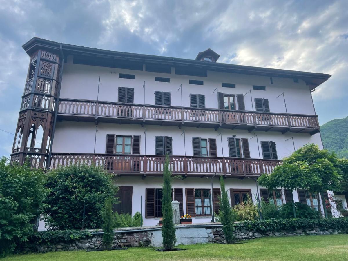 Dimora Fiorita Senior My Holiday Home Varallo Kültér fotó